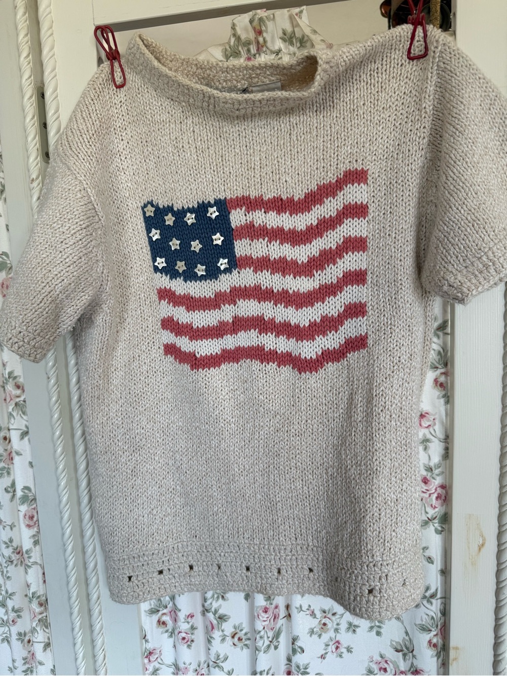 Knit Short-Sleeve Sweater with USA Flag